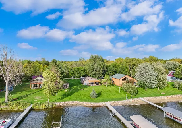 Photo 2 of Single family home for sale at 45531 Whispering Sands Ln, Perham, MN 56573 | MLS# 7145058 | Listing updated on 2026-09-21