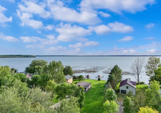 Photo 4 of Single family home for sale at 45531 Whispering Sands Ln, Perham, MN 56573 | MLS# 7145058 | Listing updated on 2026-09-21