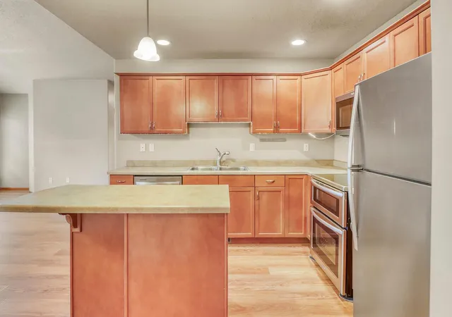 Photo 3 of Townhouse for sale at 1107 37th Avenue S, Moorhead, MN 56560 | MLS# 7145121 | Listing updated on 2026-09-23
