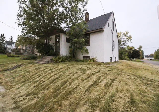 Single family home for sale at 819 1st Avenue NW, Chisholm, MN 55719 | MLS# 7145134
