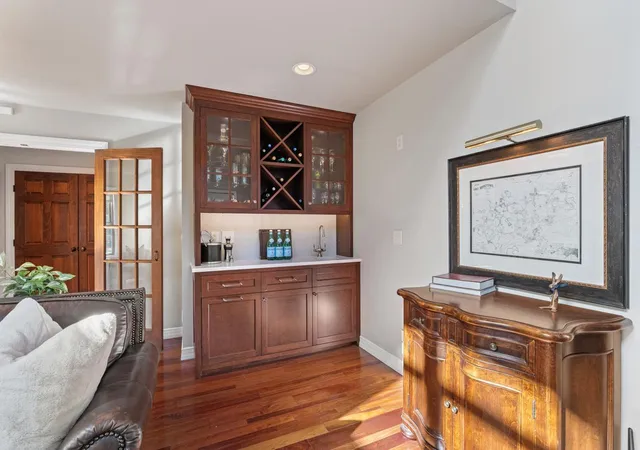 Photo 4 of Single family home for sale at 126 Courtland St, Excelsior, MN 55331 | MLS# 7145144 | Listing updated on 2026-09-23