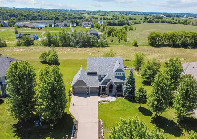 Photo 1 of Mansion for sale at 7525 Territory Pass, Lakeville, MN 55044 | MLS# 7145160 | Listing updated on 2026-09-16