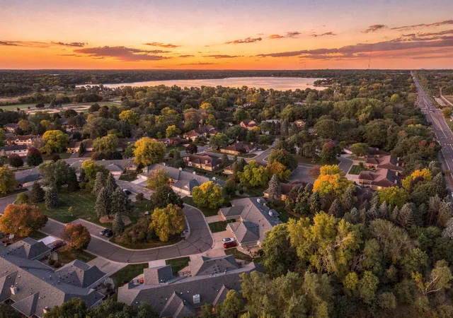 Photo 2 of Single family home for sale at 1053 Royal Ct, Saint Paul, MN 55126 | MLS# 7145183 | Listing updated on 2026-10-16