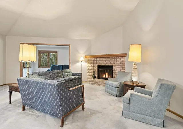 Photo 3 of Single family home for sale at 1053 Royal Ct, Saint Paul, MN 55126 | MLS# 7145183 | Listing updated on 2026-10-16