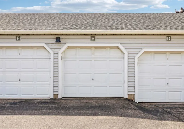 Photo 27 of Sale Pending at 1728 Pleasant St #E, Saint Paul, MN 55113 | MLS# 7145188 | Listing updated on 2026-10-12