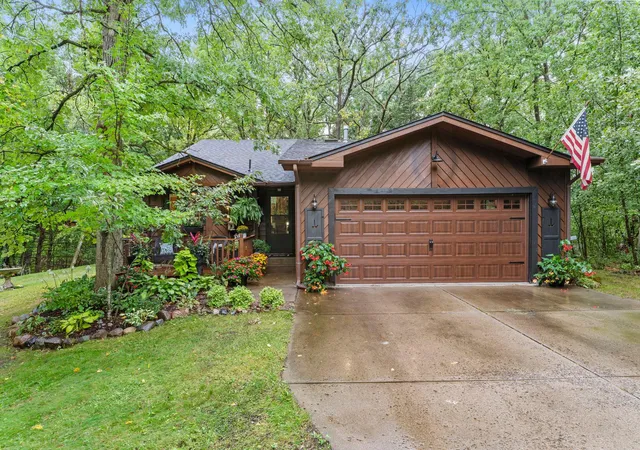 Photo 3 of Single family home for sale at 25020 140th Street Nw, Zimmerman, MN 55398 | MLS# 7145191 | Listing updated on 2026-09-20