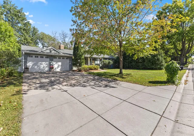 Photo 2 of Sale Pending at 3990 Hazel St, Saint Paul, MN 55110 | MLS# 7145193 | Listing updated on 2026-09-26