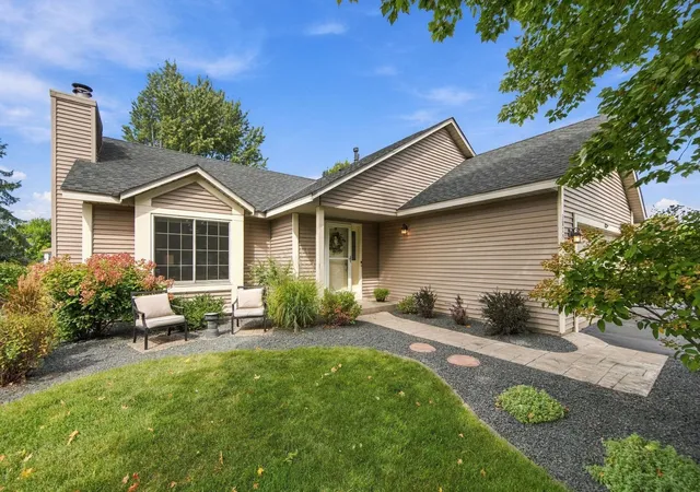 Photo 3 of Sale Pending at 3875 Walnut Grv Ln N, Minneapolis, MN 55446 | MLS# 7145194 | Listing updated on 2026-10-06