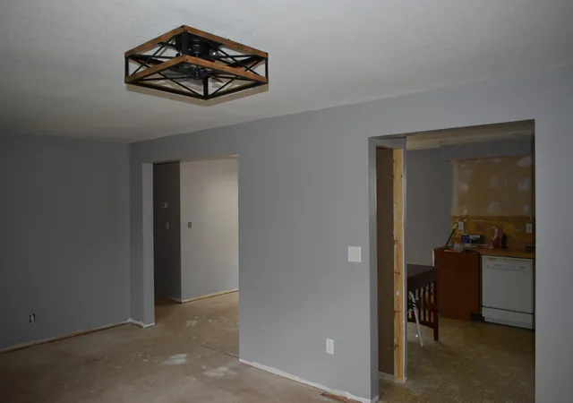 Photo 3 of Single family home for sale at 1250 Center St N, Stillwater, MN 55082 | MLS# 7145202 | Listing updated on 2026-10-06