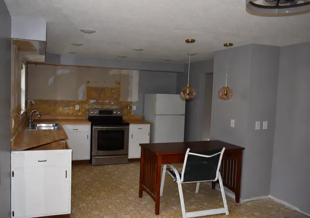 Photo 3 of Single family home for sale at 1250 Center St N, Stillwater, MN 55082 | MLS# 7145202 | Listing updated on 2026-10-06