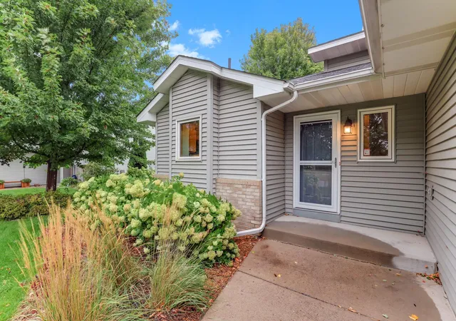 Photo 3 of Sale Pending at 14255 Vale St Nw, Andover, MN 55304 | MLS# 7145218 | Listing updated on 2026-09-24