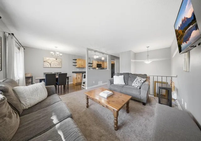 Photo 2 of Single family home for sale at 3610 Avon Ct, Saint Paul, MN 55125 | MLS# 7145246 | Listing updated on 2026-10-03