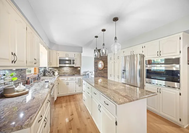Photo 3 of Single family home for sale at 3995 Eckert Ave SE, Delano, MN 55328 | MLS# 7145250 | Listing updated on 2026-09-22