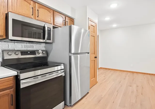 Photo 4 of Single family home for sale at 103 Fremont St, Marshall, MN 56258 | MLS# 7145252 | Listing updated on 2026-09-17