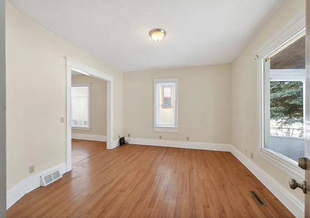 Photo 4 of House for sale at 2622 N 4th Street, Minneapolis, MN 55411 | MLS# 7145269 | Listing updated on 2026-09-17