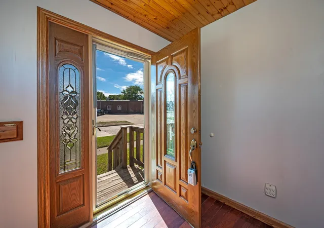 Photo 2 of Single family home for sale at 218 W 3rd Street, Fairmont, MN 56031 | MLS# 7145274 | Listing updated on 2026-09-17
