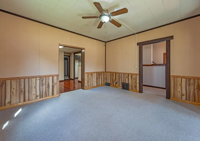Photo 4 of Single family home for sale at 218 W 3rd Street, Fairmont, MN 56031 | MLS# 7145274 | Listing updated on 2026-09-17