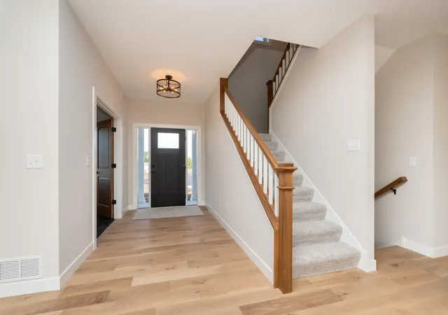 Photo 3 of Single family home for sale at 2193 Payten Ln, Jordan, MN 55352 | MLS# 7145285 | Listing updated on 2026-09-25