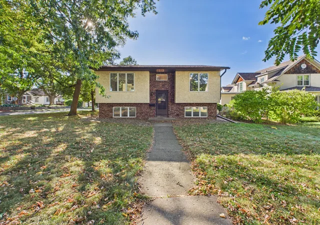 Single family home for sale at 2253 Charles St N, Saint Paul, MN 55109 | MLS# 7145291