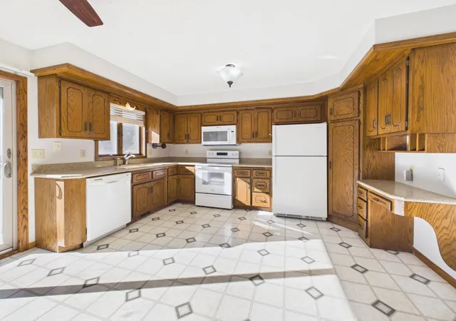 Photo 2 of Single family home for sale at 2253 Charles St N, Saint Paul, MN 55109 | MLS# 7145291 | Listing updated on 2026-09-23