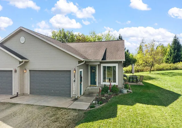 Photo 3 of Townhouse for sale at 162 3rd Street, Glenwood City, WI 54013 | MLS# 7145319 | Listing updated on 2026-09-24