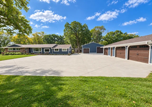 Photo 4 of Single family home for sale at 14817 95th Street NE, Elk River, MN 55330 | MLS# 7145323 | Listing updated on 2026-09-23