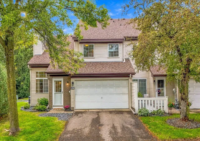 Photo 1 of Single family home for sale at 4068 Wilshire Cir #43, Saint Paul, MN 55126 | MLS# 7145340 | Listing updated on 2026-10-02