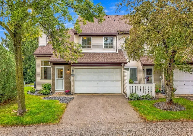 Photo 2 of Single family home for sale at 4068 Wilshire Cir #43, Saint Paul, MN 55126 | MLS# 7145340 | Listing updated on 2026-10-07