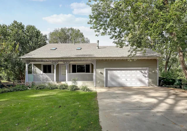 Single family home for sale at 98 Australian Ave, Saint Paul, MN 55117 | MLS# 7145359