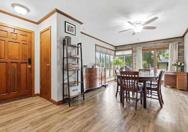 Photo 2 of Single family home for sale at 402 N Minnesota St, Marshall, MN 56258 | MLS# 7145381 | Listing updated on 2026-09-27