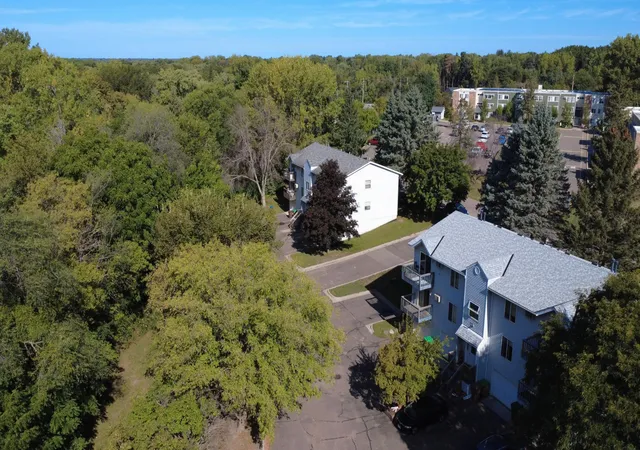 Photo 4 of House for sale at 230 Hallam Ave S, Saint Paul, MN 55115 | MLS# 7145424 | Listing updated on 2026-09-18