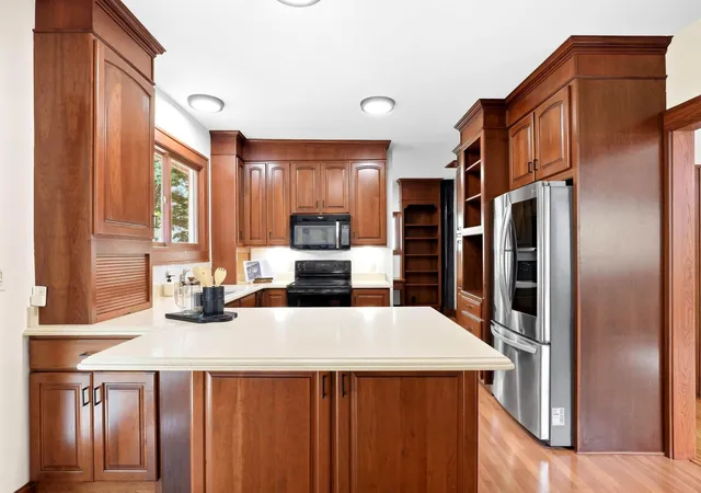 Photo 2 of Single family home for sale at 1102 Ramsey St, Hastings, MN 55033 | MLS# 7145442 | Listing updated on 2026-09-18