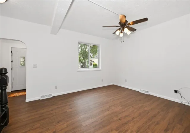 Photo 2 of Single family home for sale at 1616 Iowa Ave, Superior, WI 54880 | MLS# 7145454 | Listing updated on 2026-09-17