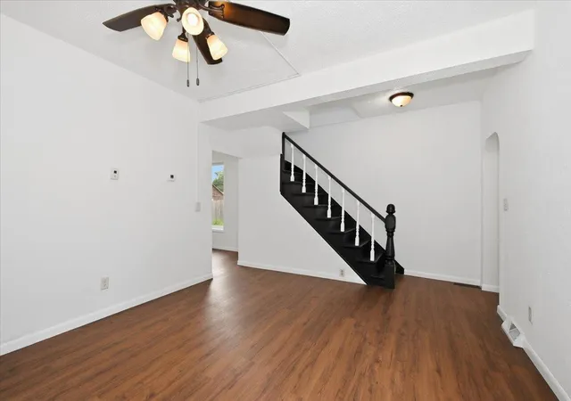 Photo 3 of Single family home for sale at 1616 Iowa Ave, Superior, WI 54880 | MLS# 7145454 | Listing updated on 2026-09-17