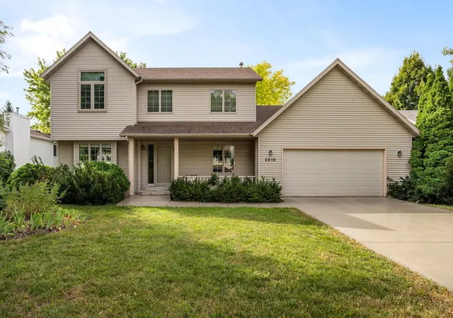 Single family home for sale at 2616 39th Avenue S, Fargo, ND 58104 | MLS# 7145455