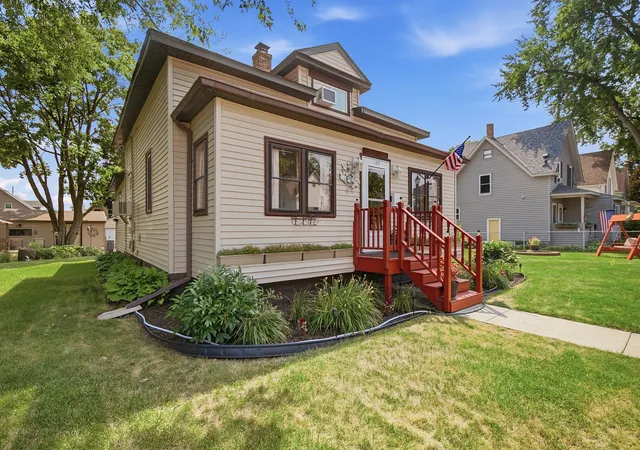 Single family home for sale at 125 3rd Avenue S, South Saint Paul, MN 55075 | MLS# 7145457