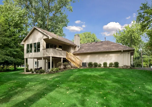 Photo 3 of House for sale at 7 Kaiser Ave, Minneapolis, MN 55441 | MLS# 7145468 | Listing updated on 2026-10-07