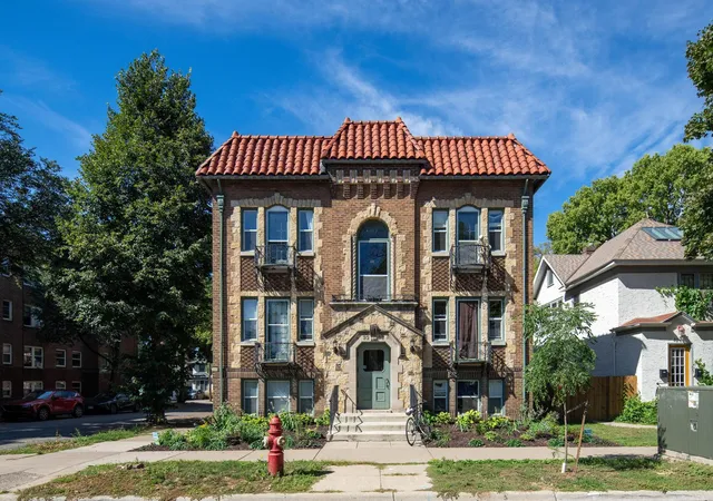 Photo 2 of Condo for sale at 3252 Fremont Ave S #203, Minneapolis, MN 55408 | MLS# 7145499 | Listing updated on 2026-10-11