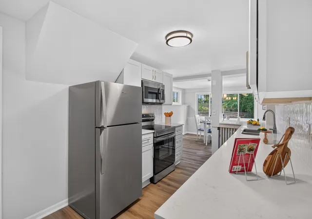 Photo 4 of Sale Pending at 115 23rd Avenue S, South Saint Paul, MN 55075 | MLS# 7145507 | Listing updated on 2026-10-05
