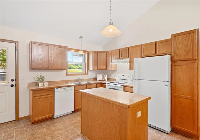 Photo 3 of Single family home for sale at 1728 Redhead Ave, Baldwin, WI 54002 | MLS# 7145522 | Listing updated on 2026-09-18