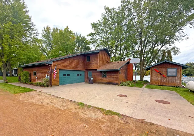 Photo 3 of Sale Pending at 1811 Grant Ave Nw, Maple Lake, MN 55358 | MLS# 7145543 | Listing updated on 2026-10-07