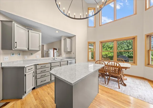 Photo 3 of Single family home for sale at 17672 Kettering Trl, Lakeville, MN 55044 | MLS# 7145554 | Listing updated on 2026-10-22