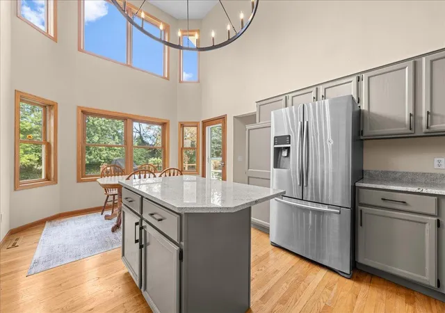 Photo 4 of Single family home for sale at 17672 Kettering Trl, Lakeville, MN 55044 | MLS# 7145554 | Listing updated on 2026-10-22