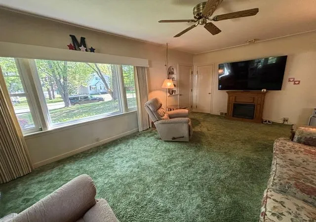 Photo 2 of Single family home for sale at 3809 2nd Avenue E, Hibbing, MN 55746 | MLS# 7145560 | Listing updated on 2026-09-22