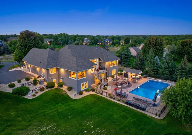 Photo 2 of Mansion for sale at 2928 Jonquil Trl N, Lake Elmo, MN 55042 | MLS# 7145566 | Listing updated on 2026-09-26