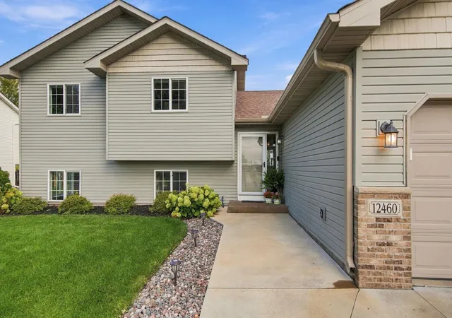 Photo 4 of Single family home for sale at 12460 66th Street NE, Albertville, MN 55301 | MLS# 7145593 | Listing updated on 2026-09-22