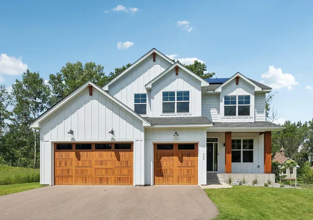 Photo 1 of Single family home for sale at 399 Tessier Ct, Saint Paul, MN 55127 | MLS# 7145607 | Listing updated on 2026-09-30