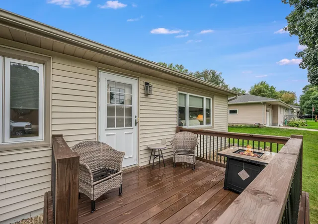 Photo 3 of Single family home for sale at 2437 Albion Ave, Fairmont, MN 56031 | MLS# 7145608 | Listing updated on 2026-09-22