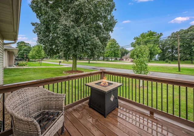 Photo 3 of Single family home for sale at 2437 Albion Ave, Fairmont, MN 56031 | MLS# 7145608 | Listing updated on 2026-09-22