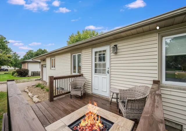 Photo 4 of Single family home for sale at 2437 Albion Ave, Fairmont, MN 56031 | MLS# 7145608 | Listing updated on 2026-09-22